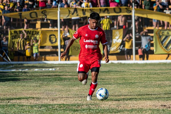 How is Technology Revolutionizing the Future of UK Cars?